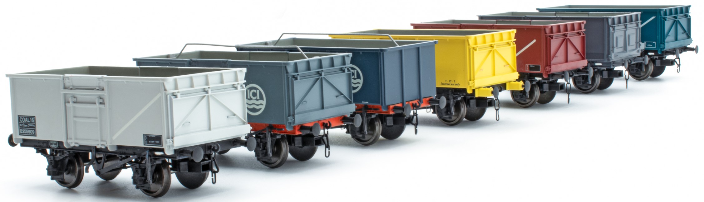 Accurascale OO Gauge (1:76 Scale) 16 ton steel mineral