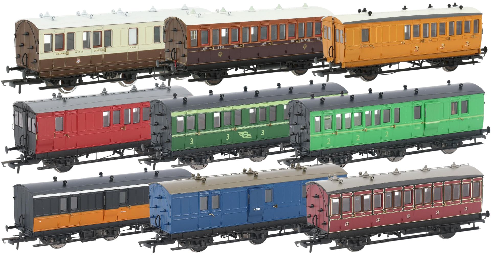 Hattons Originals OO Gauge (1:76 Scale) 4 and 6 wheel Genesis coaches