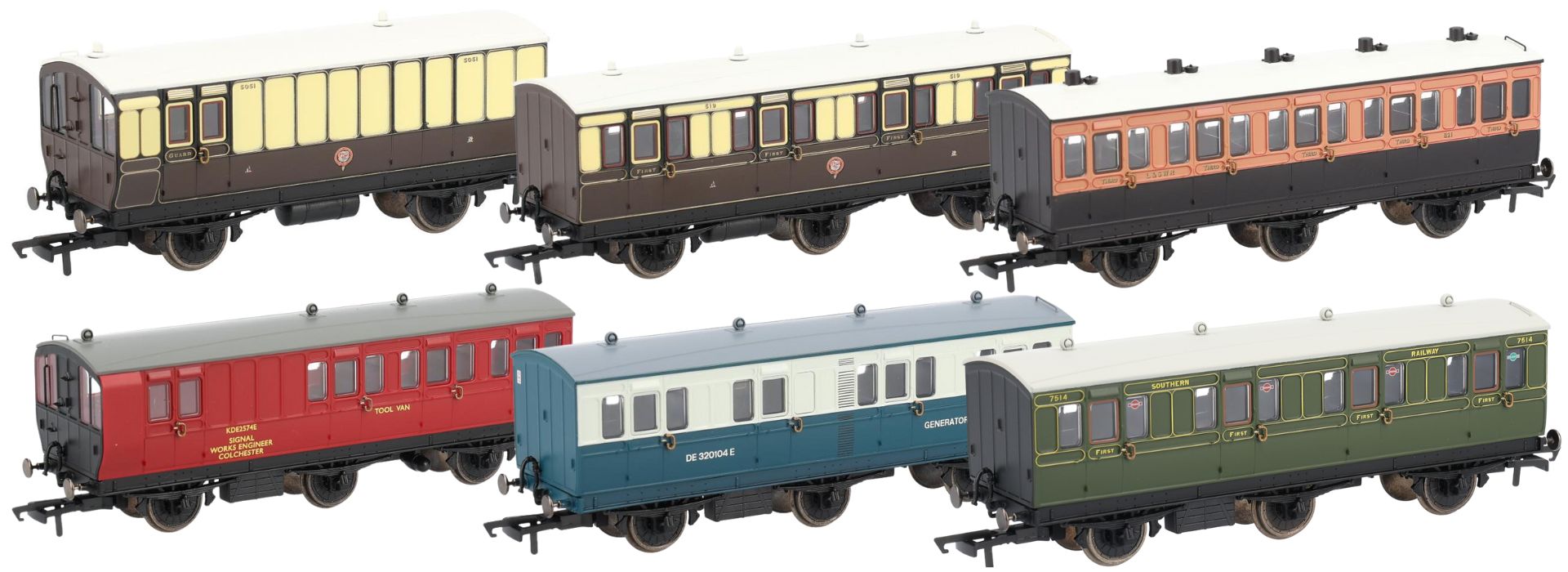 Hornby OO Gauge (1:76 Scale) 4 and 6 wheel Hornby generic coaches