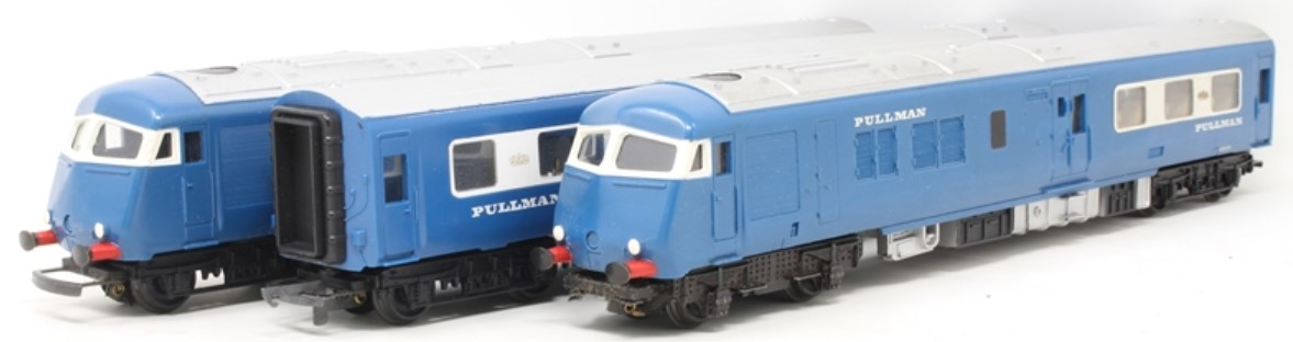 Tri-ang OO Gauge (1:76 Scale) Class 251 'Blue Pullman'