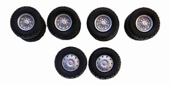 Herpa 054348 H0 Wheel sets chrome Pirelli