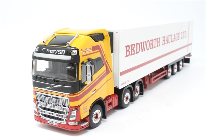 WSI Models 02-1637 Volvo FH 750 with 3-Axle Refrigerator - Hattons