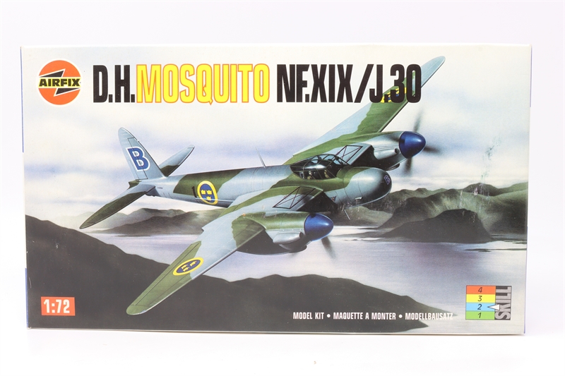 Airfix Kit No. AO4023 - De Havilland Mosquito B.Mk.XVI Review by John