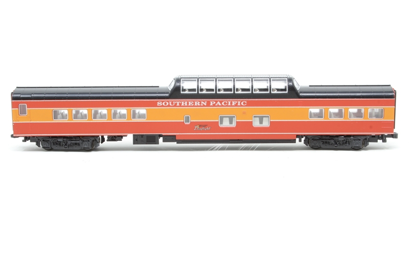 Kato 106-029 Smoothside passenger cars of the Southern Pacific - red,