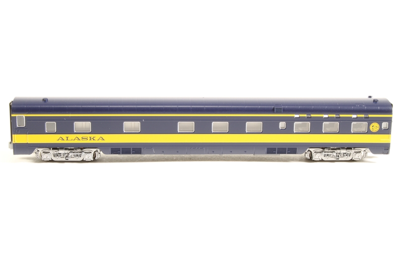 Kato 106-092 Smoothside passenger cars of the Alaska Railroad - blue and