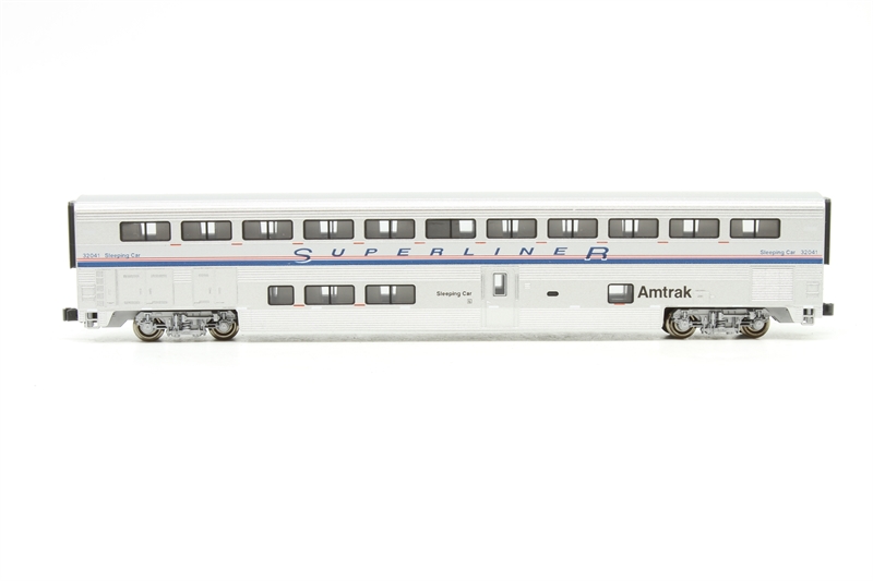 Kato 106-3504 Lightweight corrugated Superliner of Amtrak - Hattons