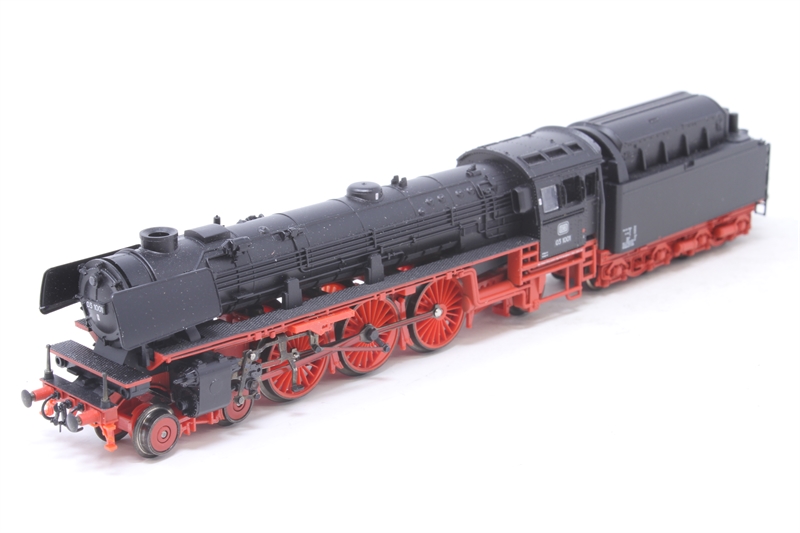 Minitrix 12333Minitrix BR03 4-6-2 -328292 in DB livery - Hattons