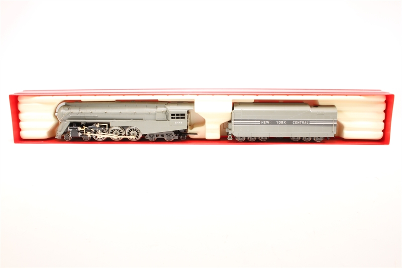 Rivarossi 1273Riv Streamlined Hudson 4-6-4 5446 of the New - Hattons