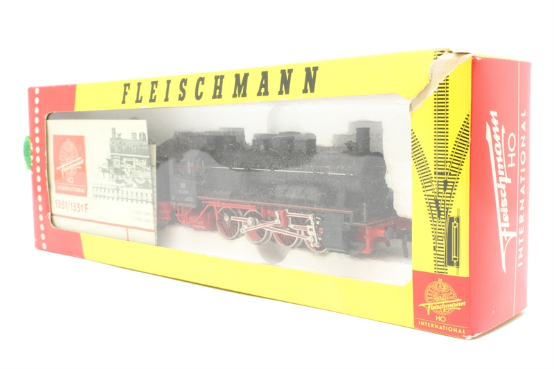 Fleischmann 1351FL Class BR 55 2781 0-8-0 of the DB