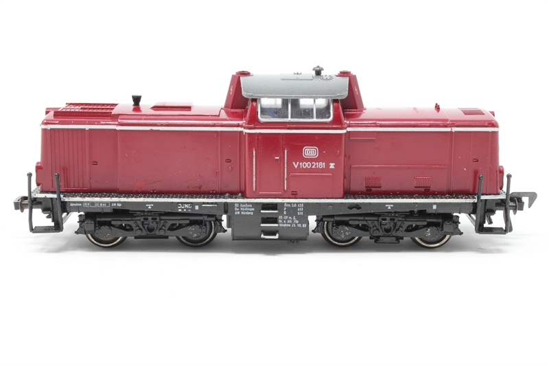 Fleischmann 1382FL Class V100 2181 of the DB - Hattons