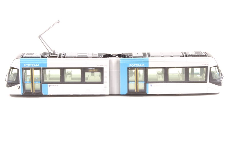 Kato 14-801-4 Portram Tram TLR0606 in Blue/White (powered) - Hattons