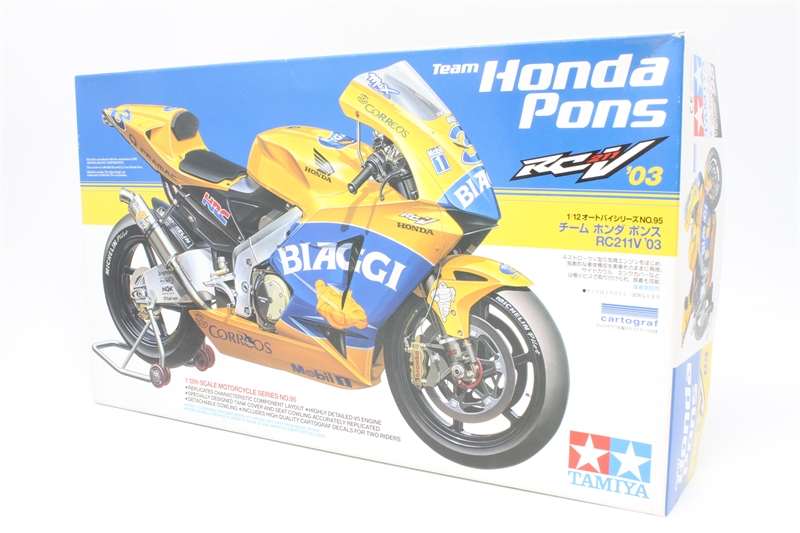 Tamiya 14095TAM Team Honda Pons RC211V '03 - Hattons