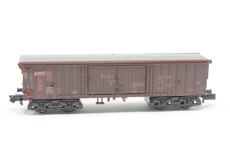 Minitrix 15147 Three Wagon Pack (Tank Wagon, Container - Hattons