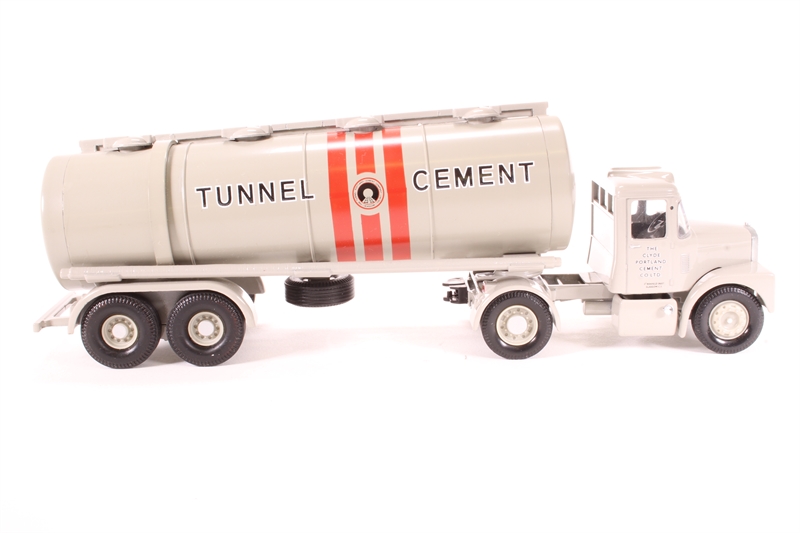 Miniature Corgi 1/50 Scammell Highwayman Tanker - Tunnel Cement, N°16305