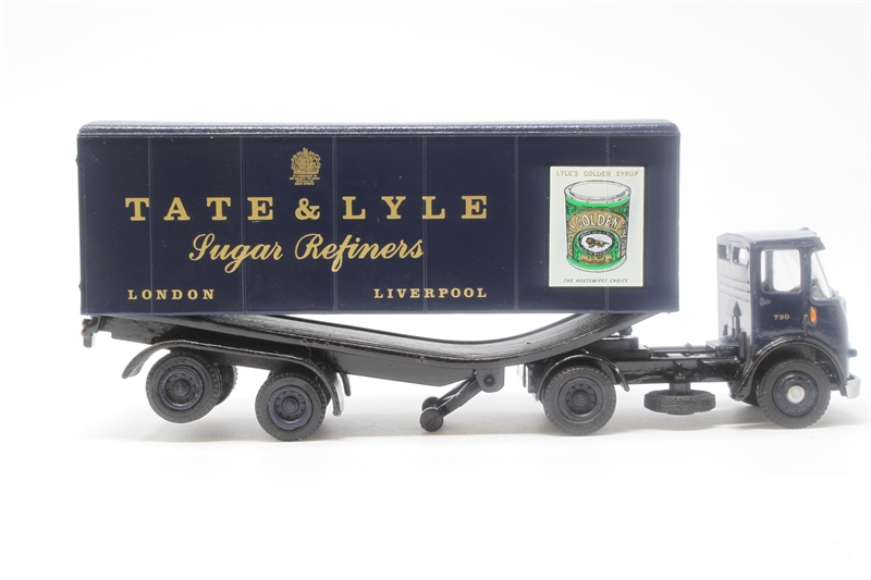 EFE 19402EFE Atkinson 8 wheel articulated lorry 'Tate & Lyle'