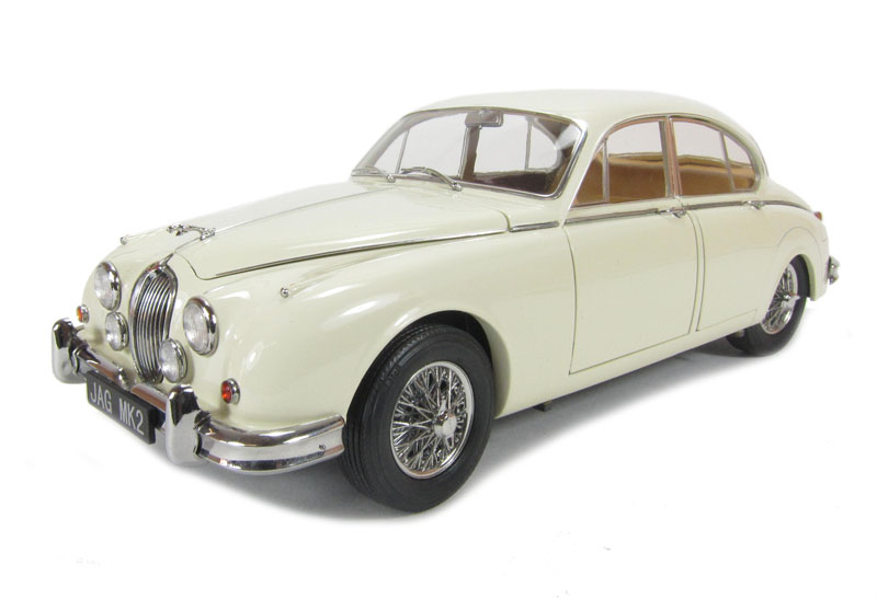 Model Icons 2010003 Jaguar Mark 2 3.8L 1962 in White - Hattons