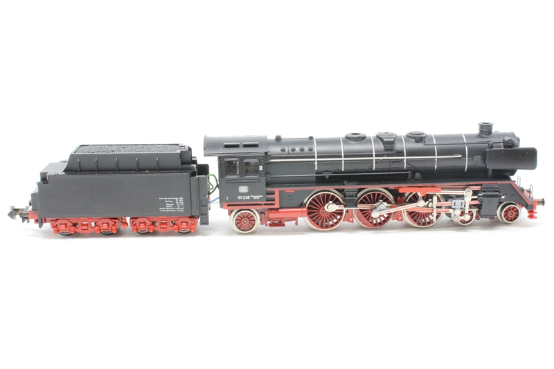 Minitrix 2076Mini Class BR 01 236 4-6-2 of the DB - Hattons