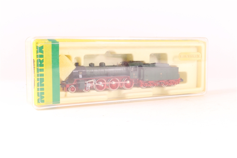 Minitrix 2088 KPEV Tender Loco BR S10.2 in Green - Hattons