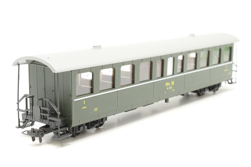 STL Models 2201-4 2nd Class Passenger Coach B 2277 Of The RhB