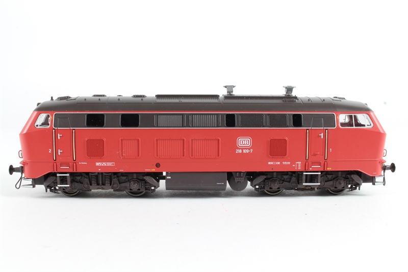 Trix 22237 Class 218 218 109-7 of the German DB Epoch IV - Hattons