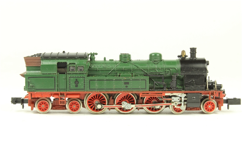 Arnold 2273 Class T18 4-6-4 8411 of the Prussian State Railway