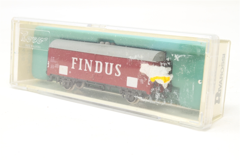 Rivarossi 2476 Refrigerated Wagon 'Findus' of the German - Hattons