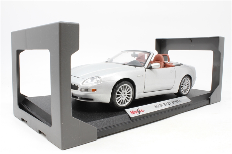 Maisto 1:18 - Model car - Porsche 550 A Spyder - auction online Catawiki