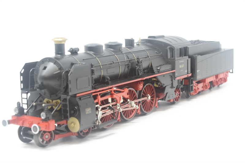 Marklin 33184 Class BR 18 427 of the DRG (3-Rail AC - - Hattons