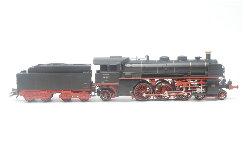 Marklin 33184 Class BR 18 427 of the DRG (3-Rail AC - - Hattons