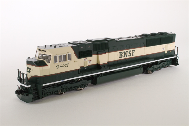 Kato 37-6402 SD70MAC EMD 9837 of the Burlington Northern & - Hattons
