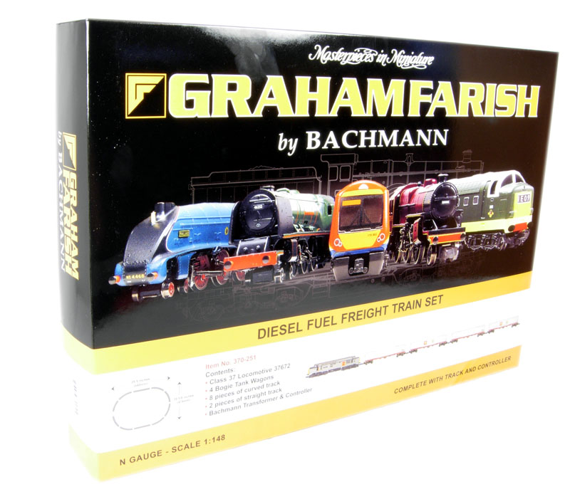 Graham Farish 370-251 Diesel fuel freight complete train - Hattons