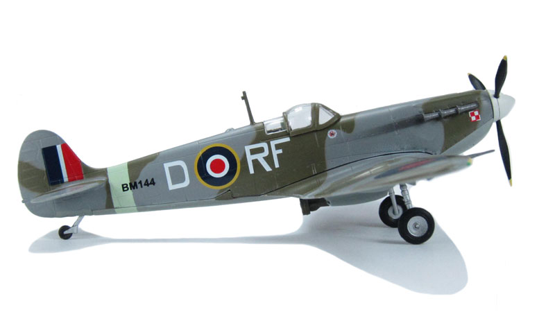 Modellino Aereo Easy Model 1/72 RAF Spitfire Mk V 317th Sqn 1941 - Plastica #37213
