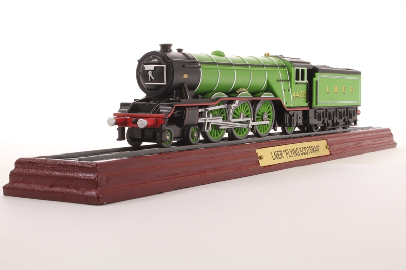 Atlas Editions 3904001 Class A1 4-6-2 'Flying Scotsman' 4472 in LNER