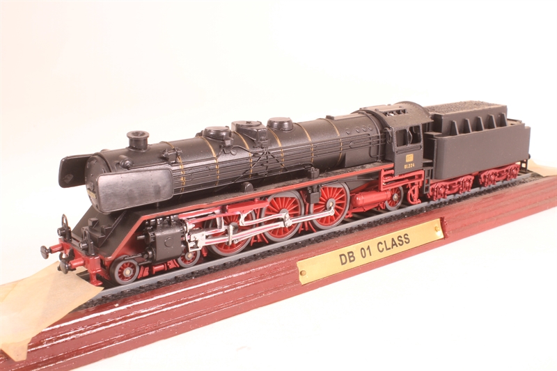 Collection Atlas – 4 Locomotives à Vapeur HO (non Motorisées) – Duchess, Pacific, 232 U 1