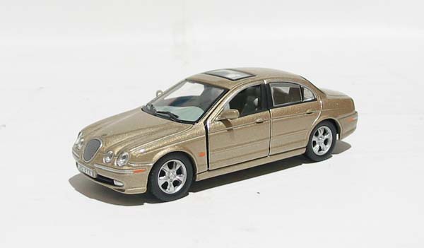Cararama 4-40990 Jaguar S-Type in bronze - Hattons