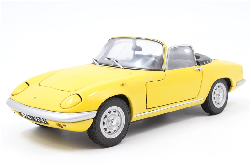 【新品】1/18 ロータス・エラン S3 DHC SunStar製 Sun Star 4052SUN 1966 Lotus Elan S3 - Hattons