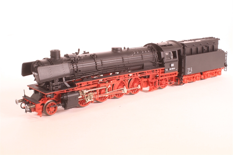 100%新品安いROCO製　HOゲージ鉄道模型　蒸気機関車 BR41 外国車輌