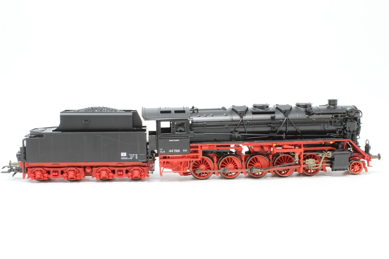 Roco 43351 Class BR 44 151 2-10-0 of the DR - Hattons