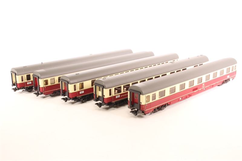 Marklin 43856 5-Car TEE Coach Pack - Insider Club 2017 - Hattons