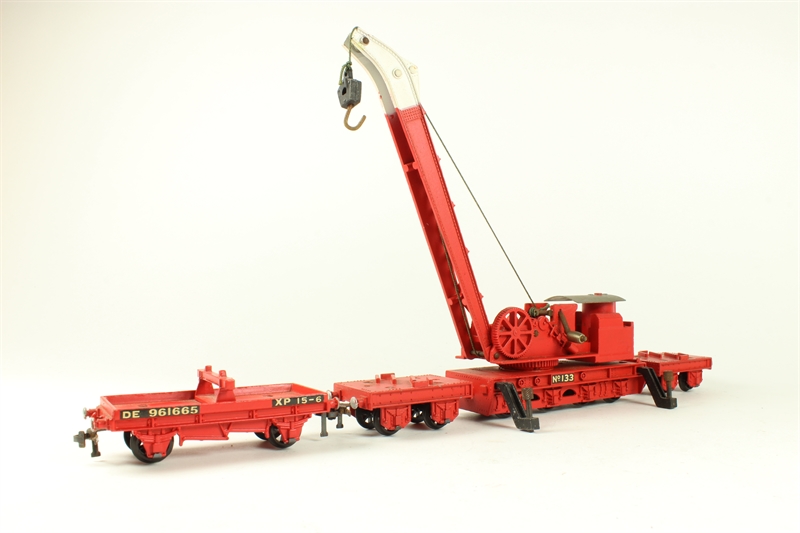 Hornby Dublo 4620Dublo Breakdown crane & match wagons in BR red