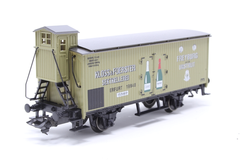Marklin 4680-94021 Covered Goods Van with brakeman's cab