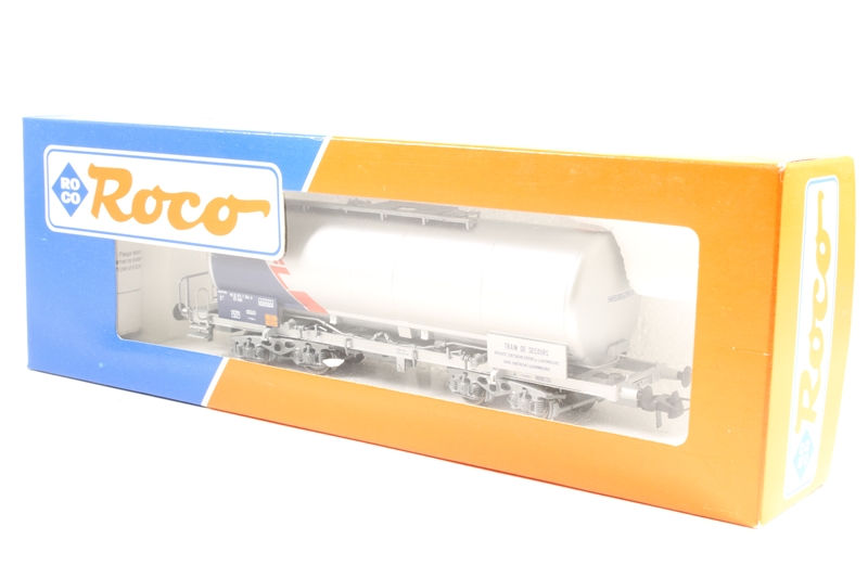 ROCO HO 46987 Wagon marchandise citerne ciment Uacs SBB CFF FFS EUR 30 ROCO HO 46987 Wagon marchandise citerne ciment Uacs SBB CFF FFS EUR 30