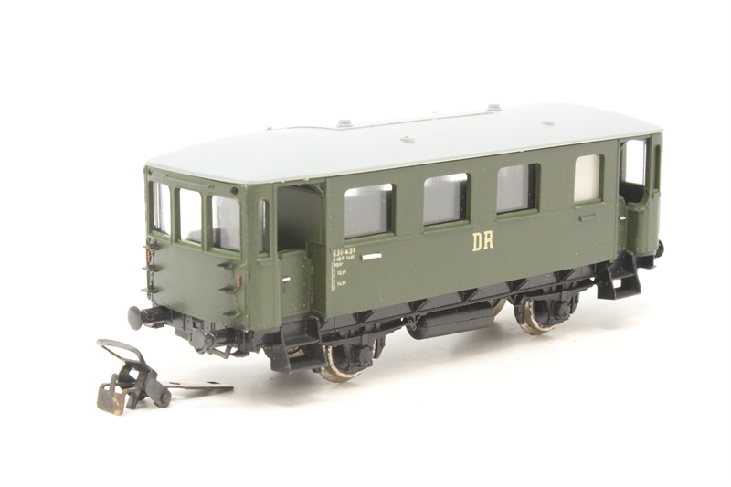 Piko 5-6514-01 4-wheel passenger coach of the DR - Hattons