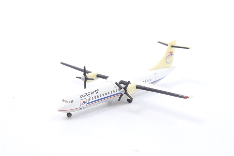 Herpa 508018 ATR-72-202 Eurowings 1990s colours with Scaled Gear