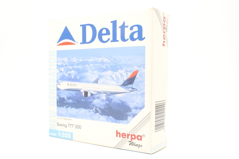 Herpa 512206 Boeing 777-200 Delta Air Lines N866DA - Hattons