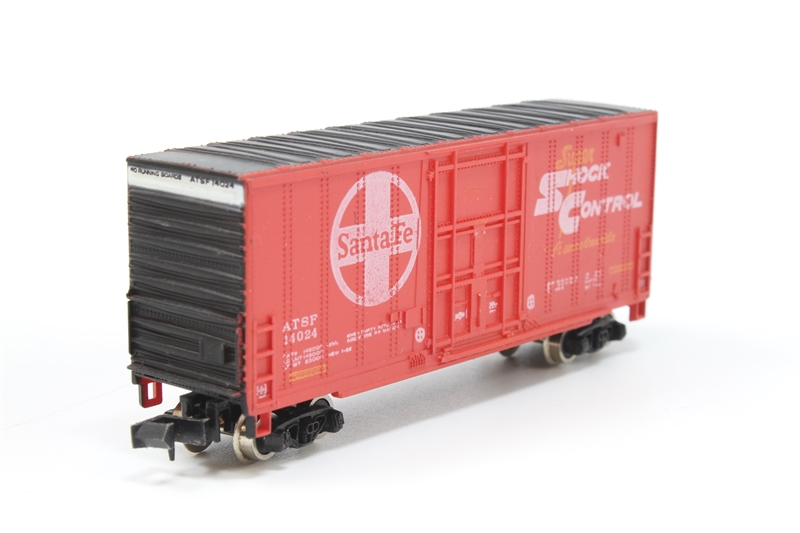 Bachmann USA 5124BUS 41' hi-cube boxcar of the Santa Fe - red 14024