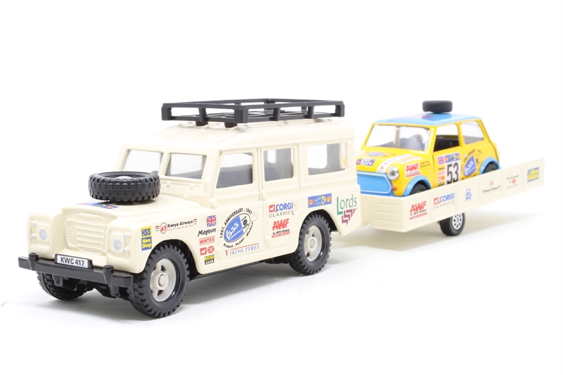 Corgi 60006 Land Rover Trailer and Mini Safari Rally Set