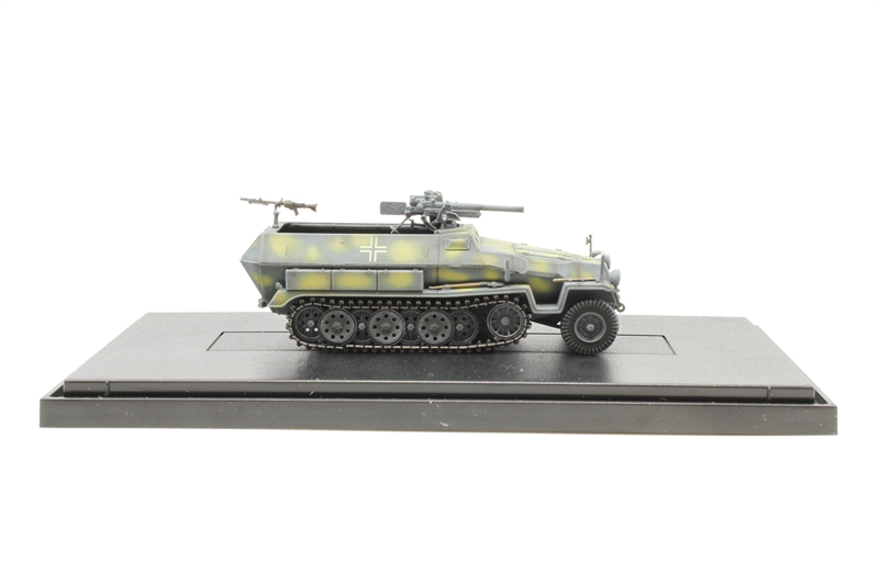 Tank (1) - Solido Hachette - Char Half track Hanomag SdKfz 251 Armée