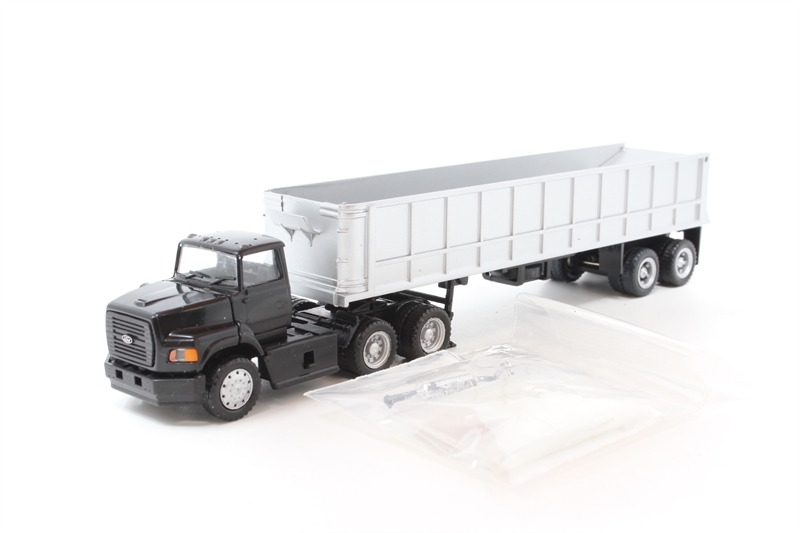 Herpa 6162HER Ford Sleeper Cab with Dump Truck Trailer