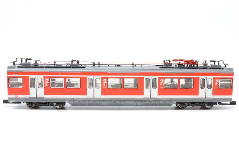 Roco 63007 Class ET 420 3-car EMU of the DB - Hattons
